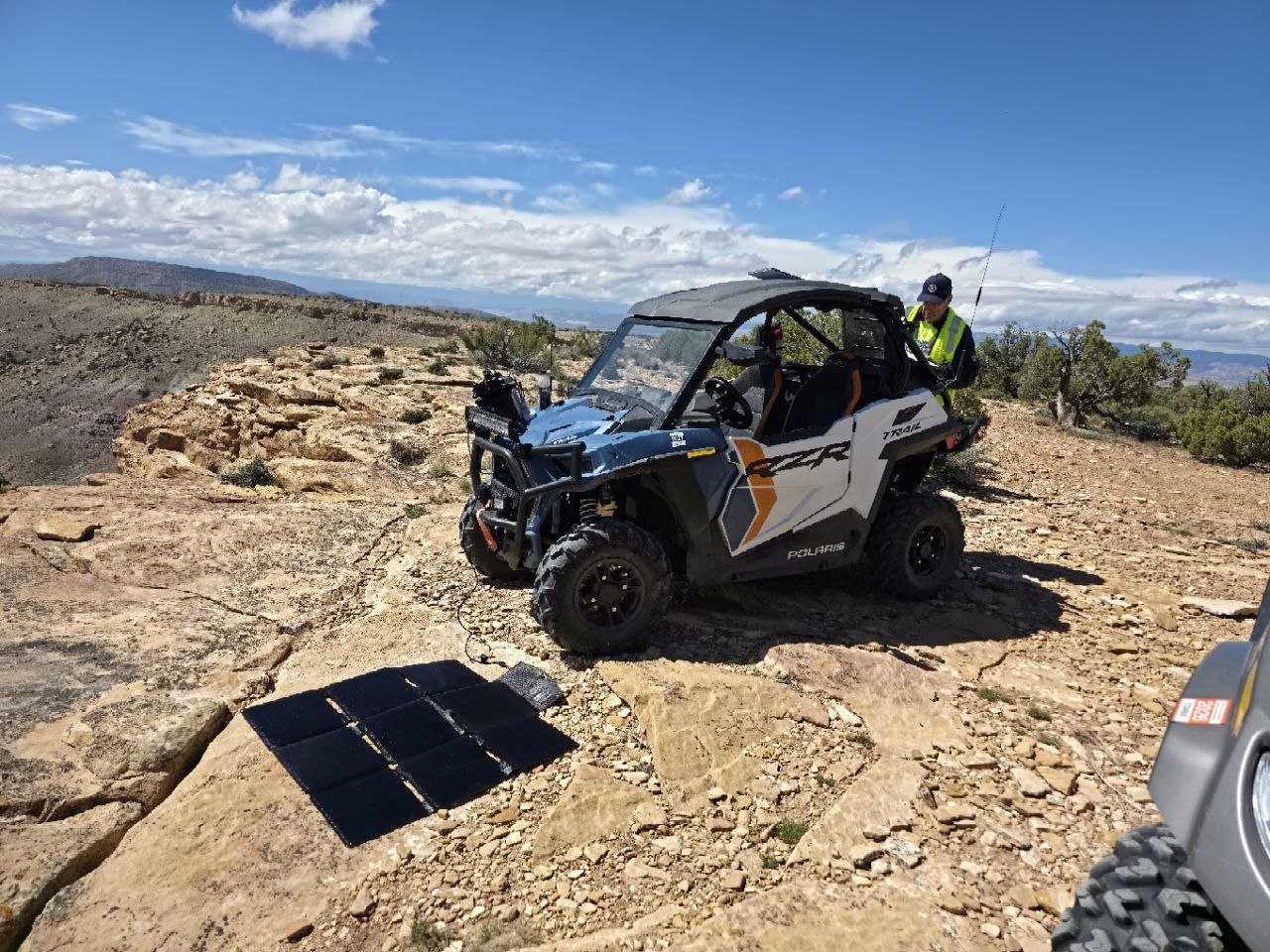 UTMB Desert Rats Race 2026 remote repeater deployment photo 13