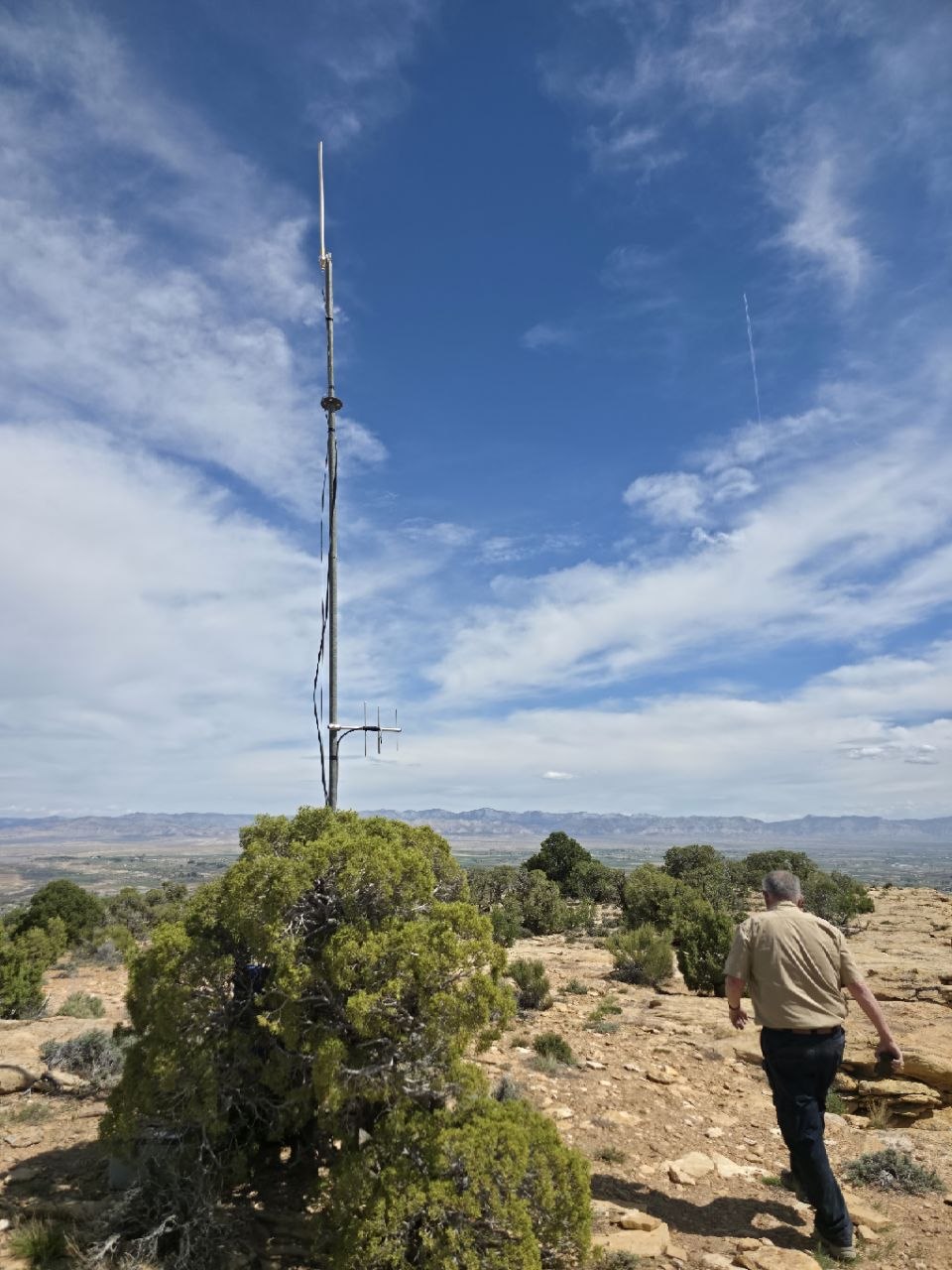 UTMB Desert Rats Race 2026 remote repeater deployment photo 19
